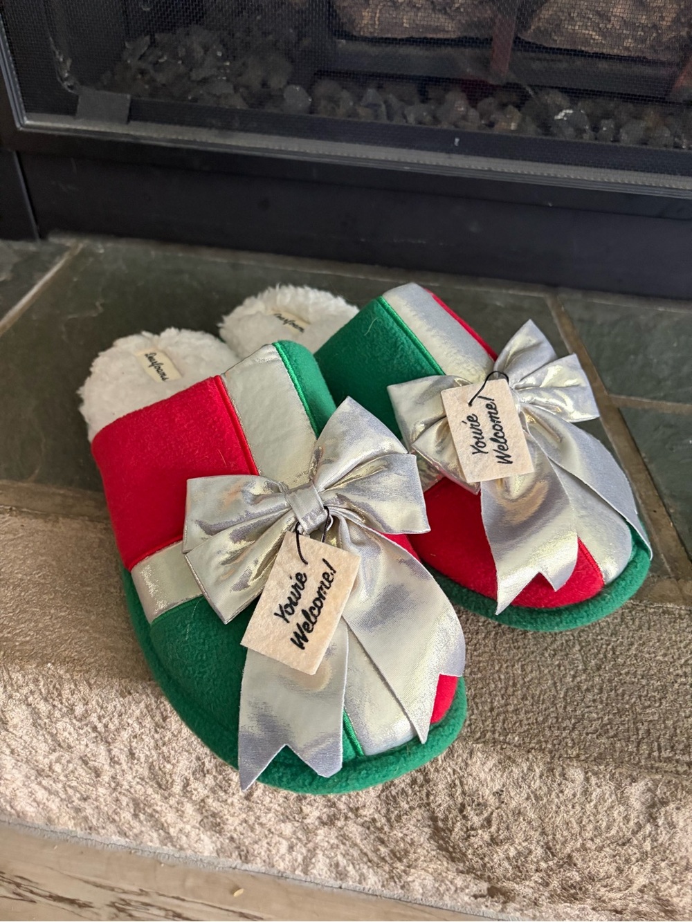 dearfoams Christmas Red, Green & Silver Bow Slip-On Slippers